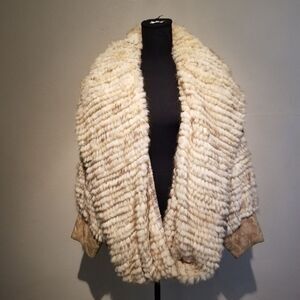 VINTAGE HIGBEES MUSKRAT COAT MADE IN CANADA SIZE MEDIUM (shd)